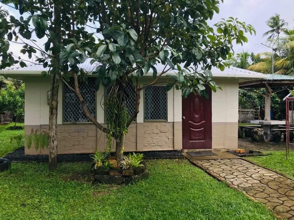 Villa Lotopa Tiny House à Lepea Extérieur photo